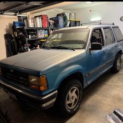 1994 Ford Explorer
