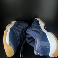 Jordan 11 “navy”