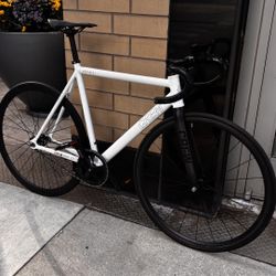 Crew District Fixie Complete 