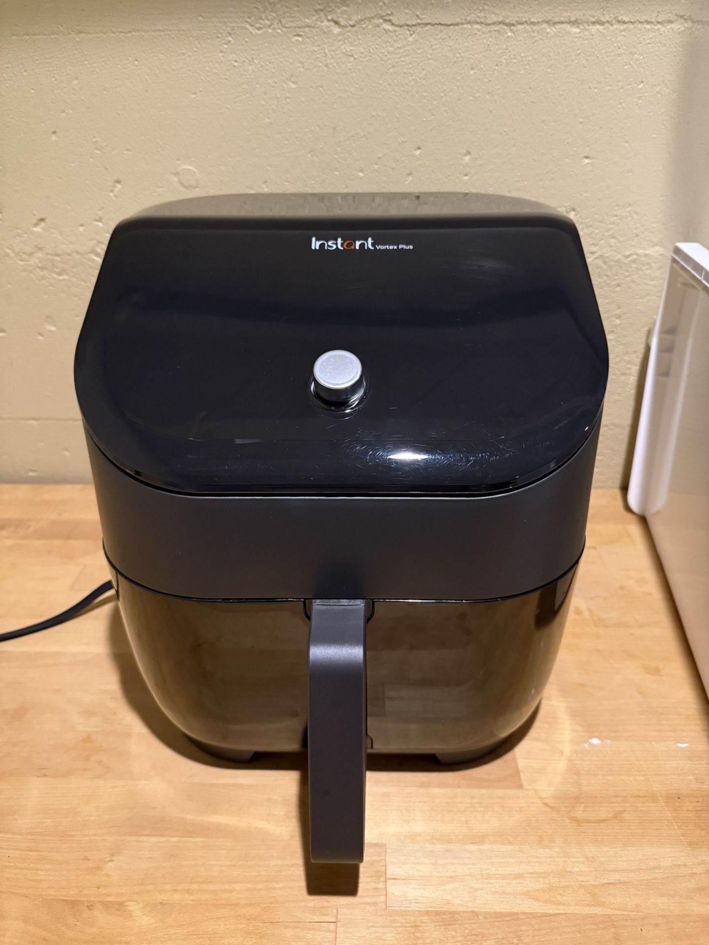 Never Used! Air Fryer “Vortex Plus 6qt”