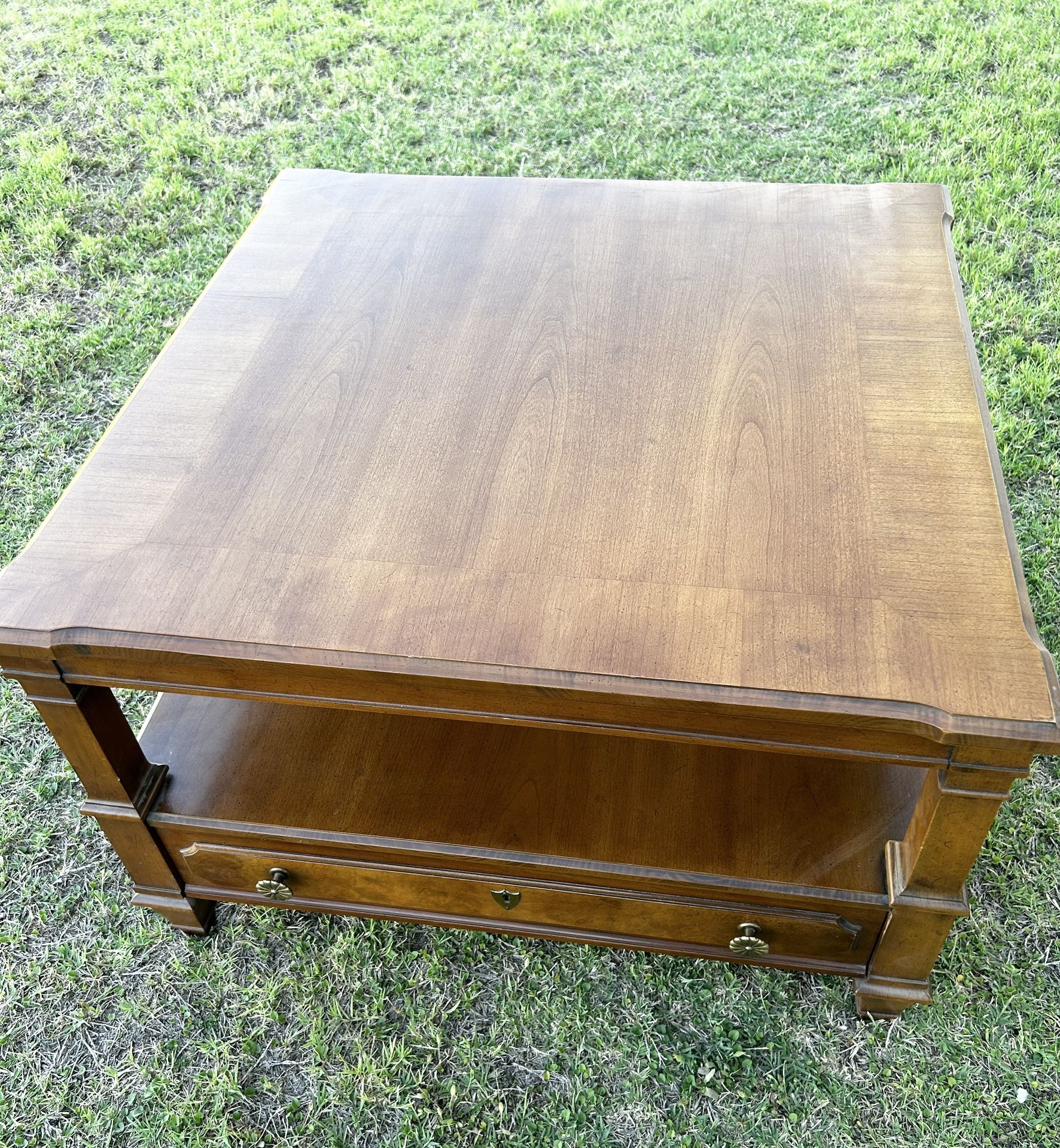 END TABLE 28 X 28 X 18 47th Ave., and Dobbins in Laveen