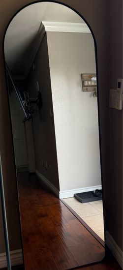 Black floor standing mirror black mirror