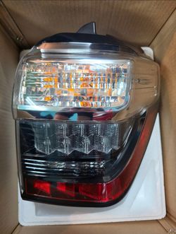5th Gen 4 Runner Stock OEM Taillights