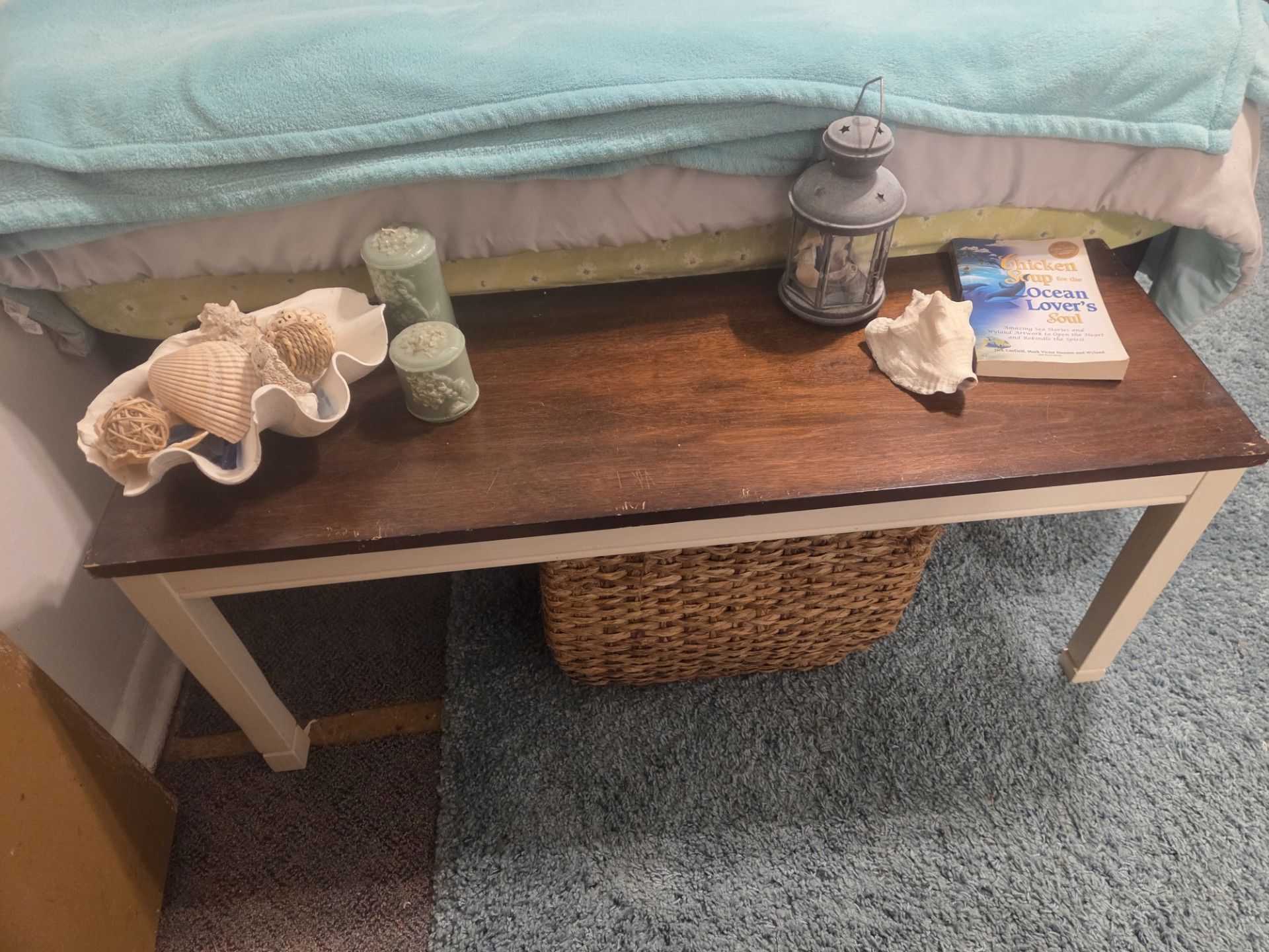 42" SOLID WOOD COFFEE/END OF BED TABLE