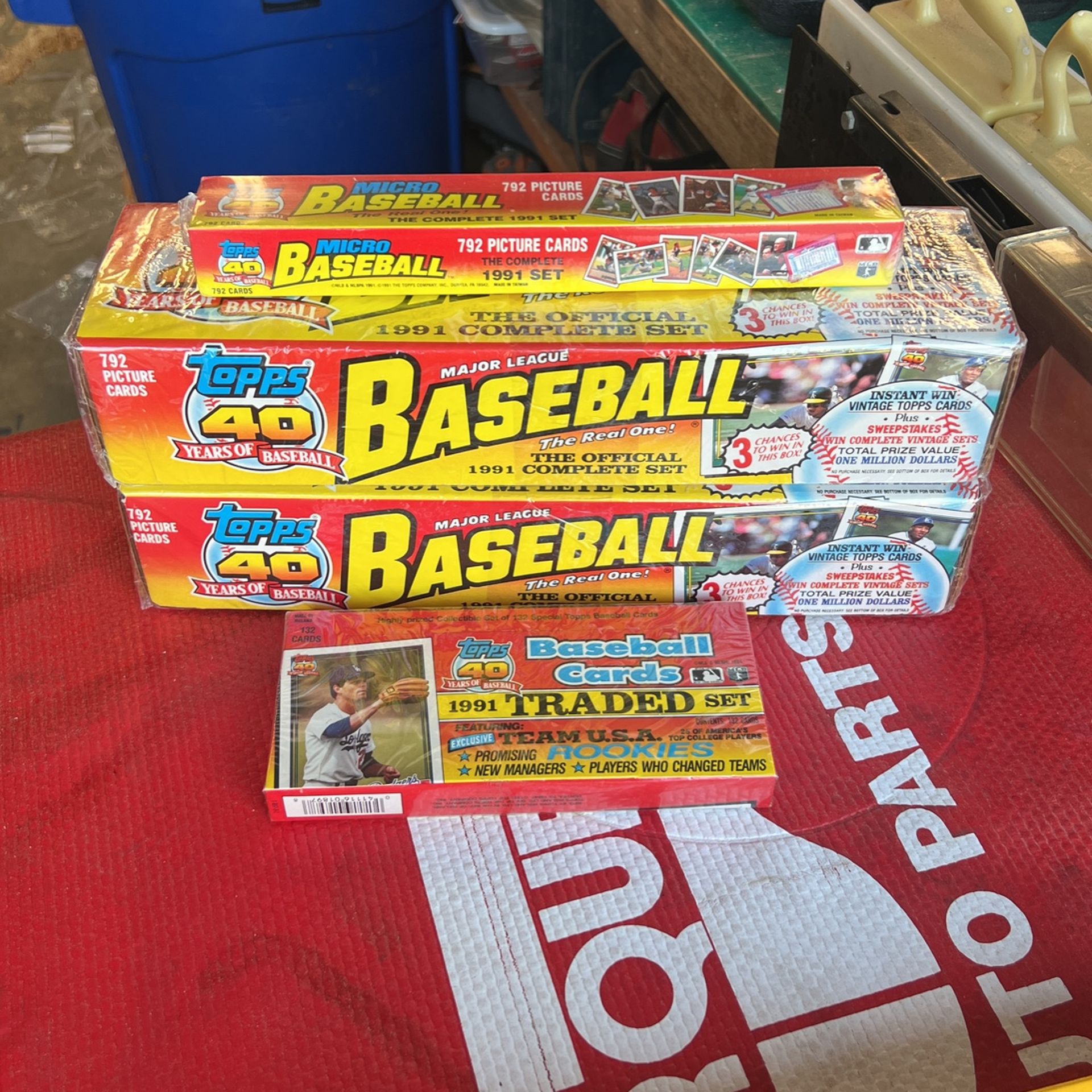 Lot of Baseball Cards