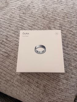 Oura ring 4 size 10 brand new