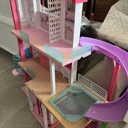 Girl Toy House