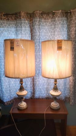 Stiffel Hollywood Regency Lamps, Original shades