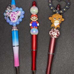 ✨ Handmade Gifts & Accessories ✨