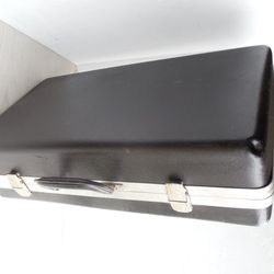 Customer Service Man's Hard Shell Toolbox Briefcase Storage 