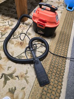 Armor All AA255 2.5 Gallon Wet/Dry Vacuum