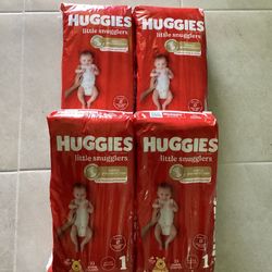 Huggies Little Snuggler Baby Diapers Size 1  33ct  In Sealed Bags $8.00 each-  All 4  $30.00