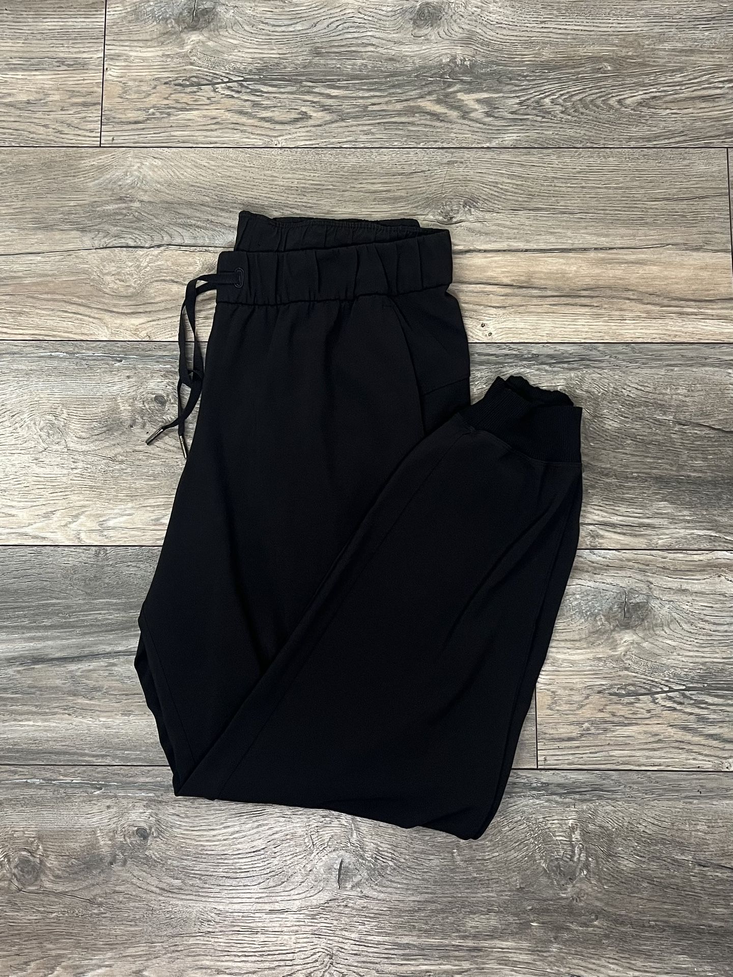 Lululemon On The Fly Jogger Pants 10