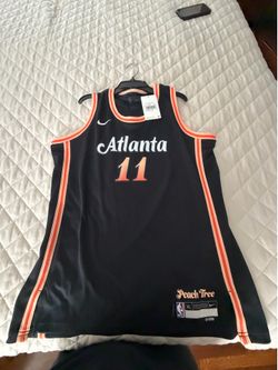 Trae young jersey size XL BRAND NEW