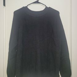 Black XXL women's sweater