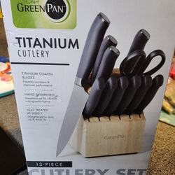 Brand new 12-piece knife block set, titanium coated, ,