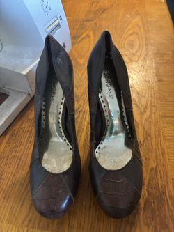 Zapatillas 10. Size. Good Condition.