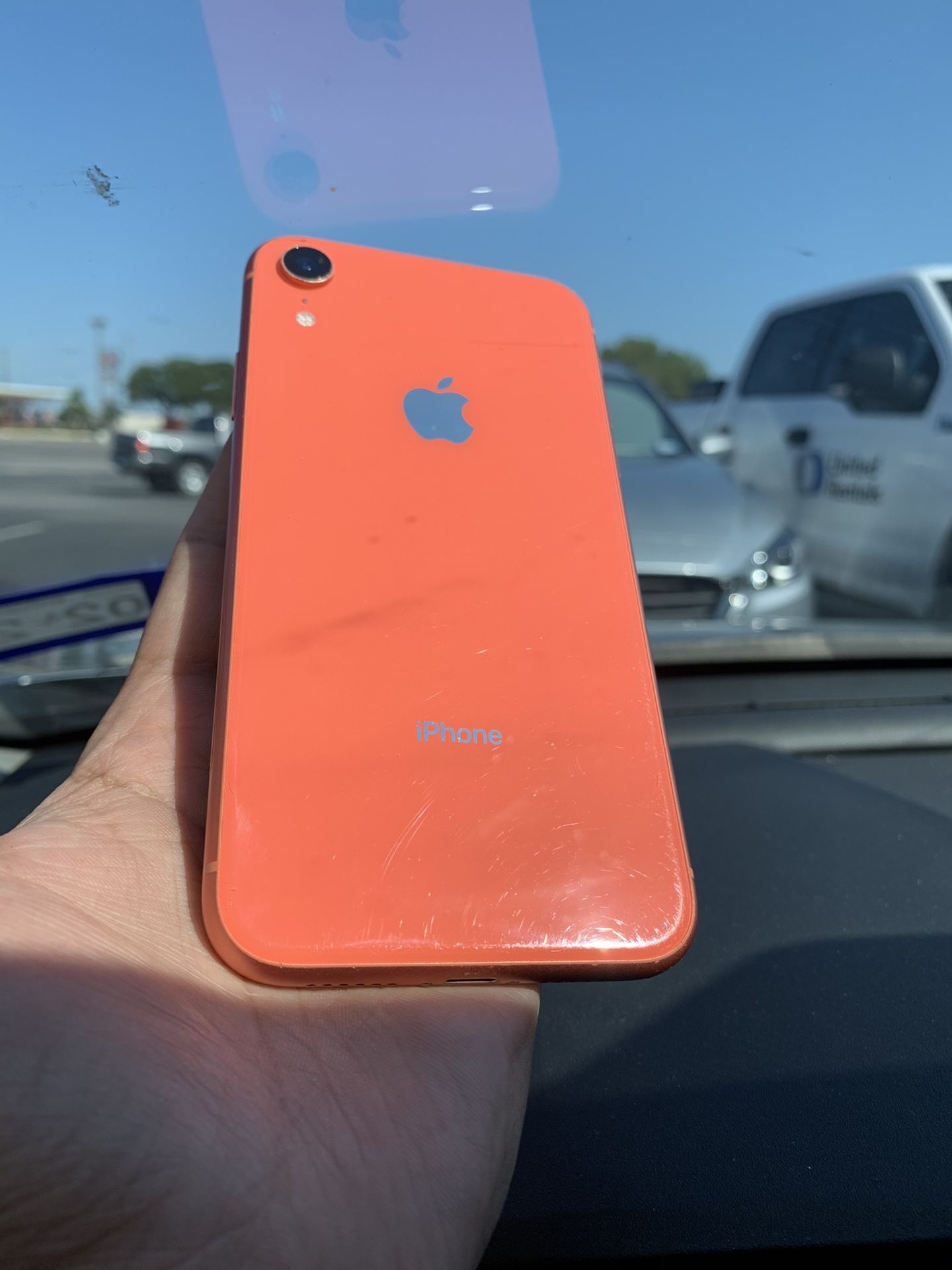 iPhone XR Coral 64GB AT&T/T-Mobile/Cricket/MetroPCS