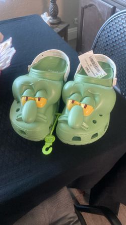 Squid Ward Crocs Size 11 ( New )