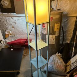 SHELF WITH LIGHT