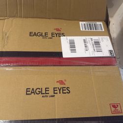 Right Headlight Assembly - 2001-2004 Ford Escape Sport Utility