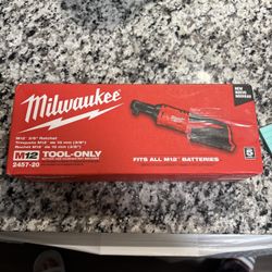 M12 Ratchet Milwaukee