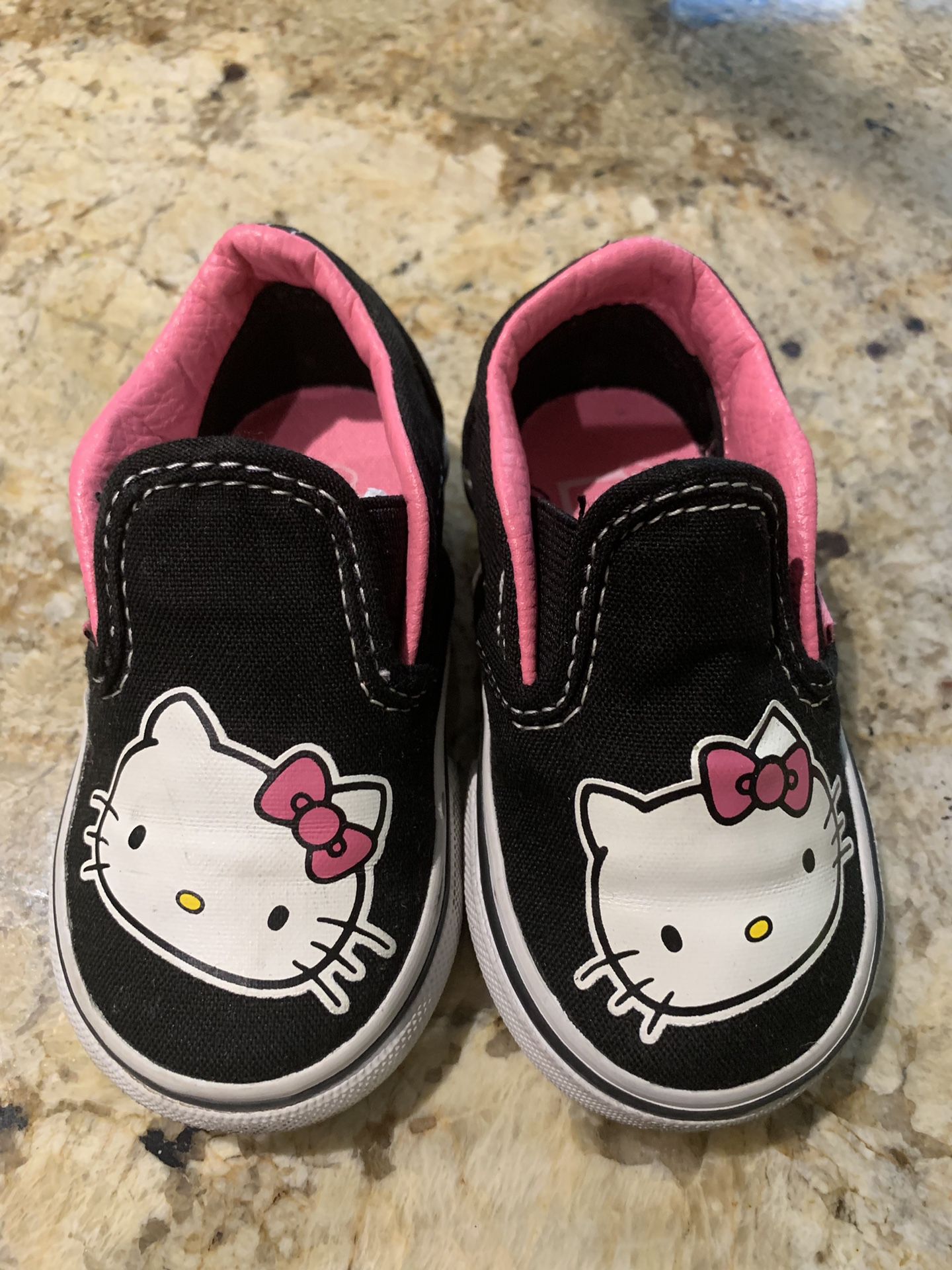 Hello kitty vans shoes