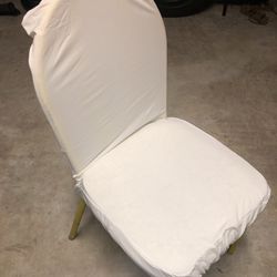 4 White Chair Covers