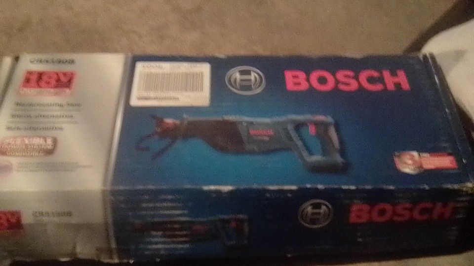 18 Volt Bosch Saw Saw