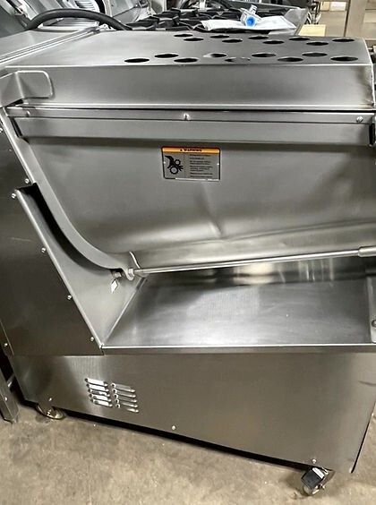 Hobart MG1532 mixer grinder 150lb capacity with variety Plates