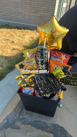 Graduation gift basket LAST MINUTE GRAD GIFT