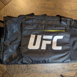 UFC Fusion by Venum Fight Week Duffle Bag 25x12x12