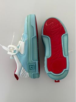Men’s Low Top Lace-Up Athletic Sneaker Light Blue/White/Red Colorblock US 6