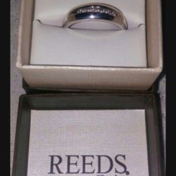 White Gold & Diamond Ring -Size 12
