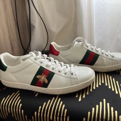 Embroidered Gucci Ace Sneakers