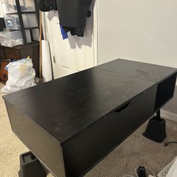 Modern Black Lift-Top Coffee Table – Great Condition!