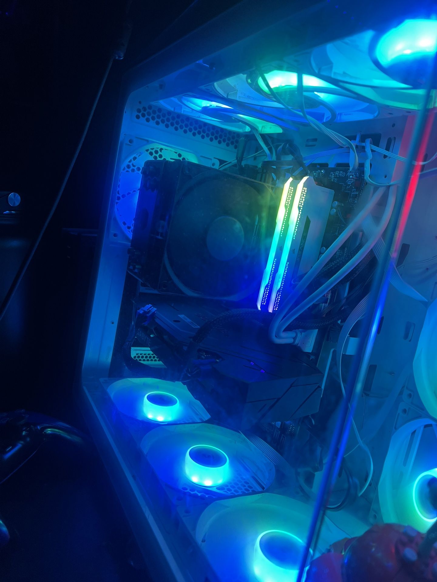  computer/gaming pc