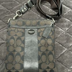 Used Coach Crossbody Bag Signature Original 