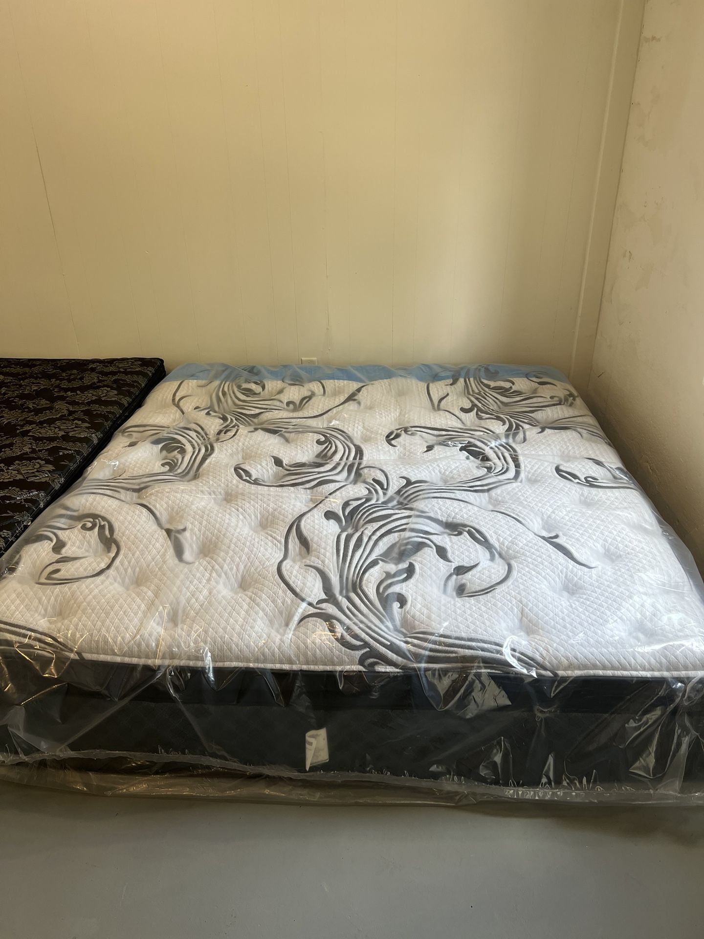 Brand New Mattresses IN BAG - Kings Starting At $275