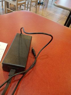 E scooter / bike charger