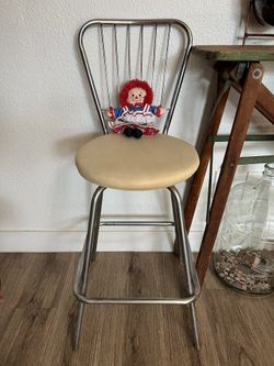 Vintage high Chair