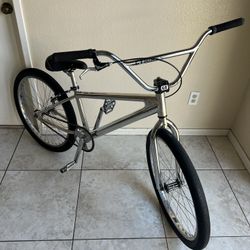 Diamondback 24” BMX 