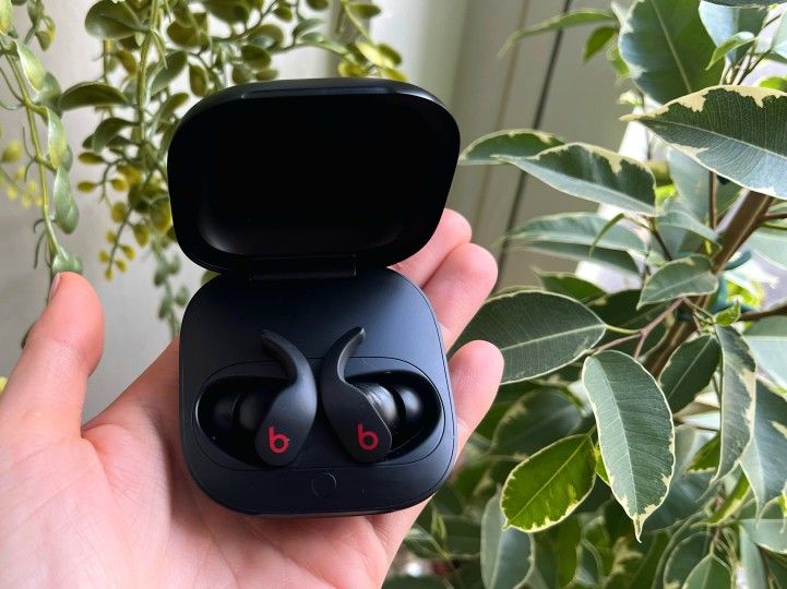 Apple Beats Fit Pro