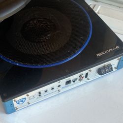 A 10” With A 800 Watt Amp 50$