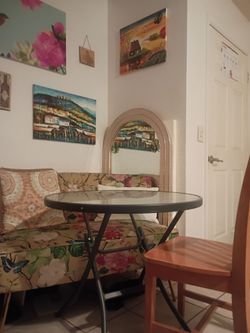 Table to go