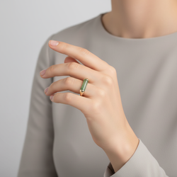 14K Yellow Gold Cylinder Shaped Jade Womens Ring