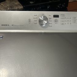 Maytag  Bravos XL Dryer 