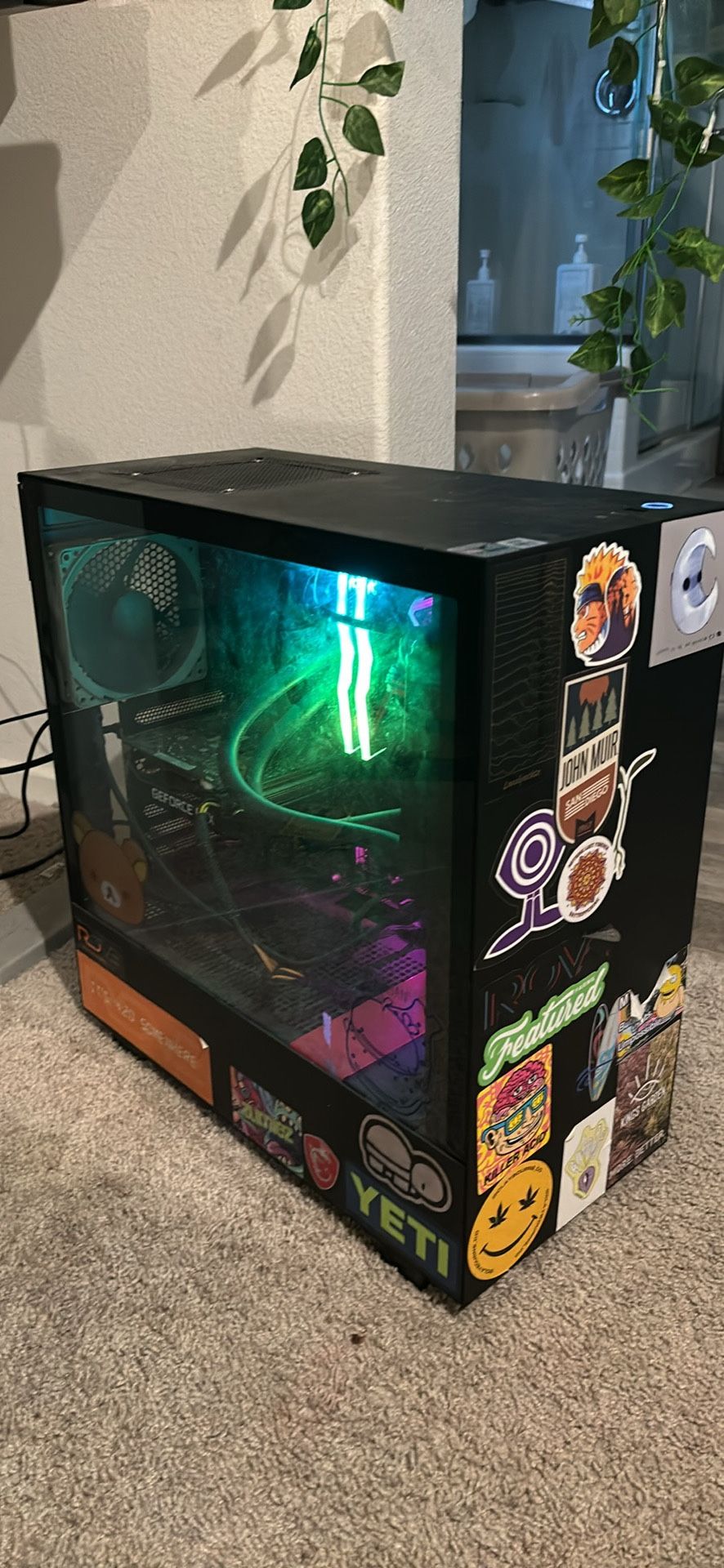 Gaming PC (1660S, i5-10400, 16gb Ram, 1tB SSD + Extras