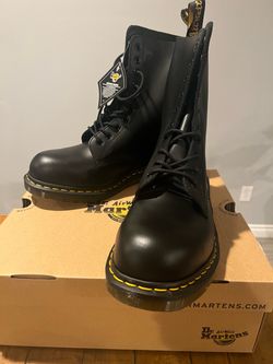 Dr. Martens 1919 Black Boots Size 10