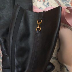 BRAND NEW WOMEN'S BOOTS
